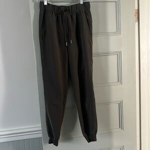 LULULEMON GREEN JOGGERS